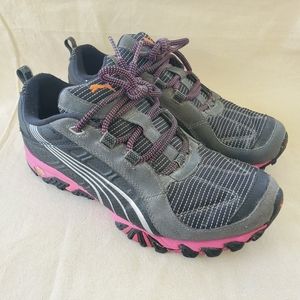 Puma Womens Sneakers pink and grey size 6-1/2